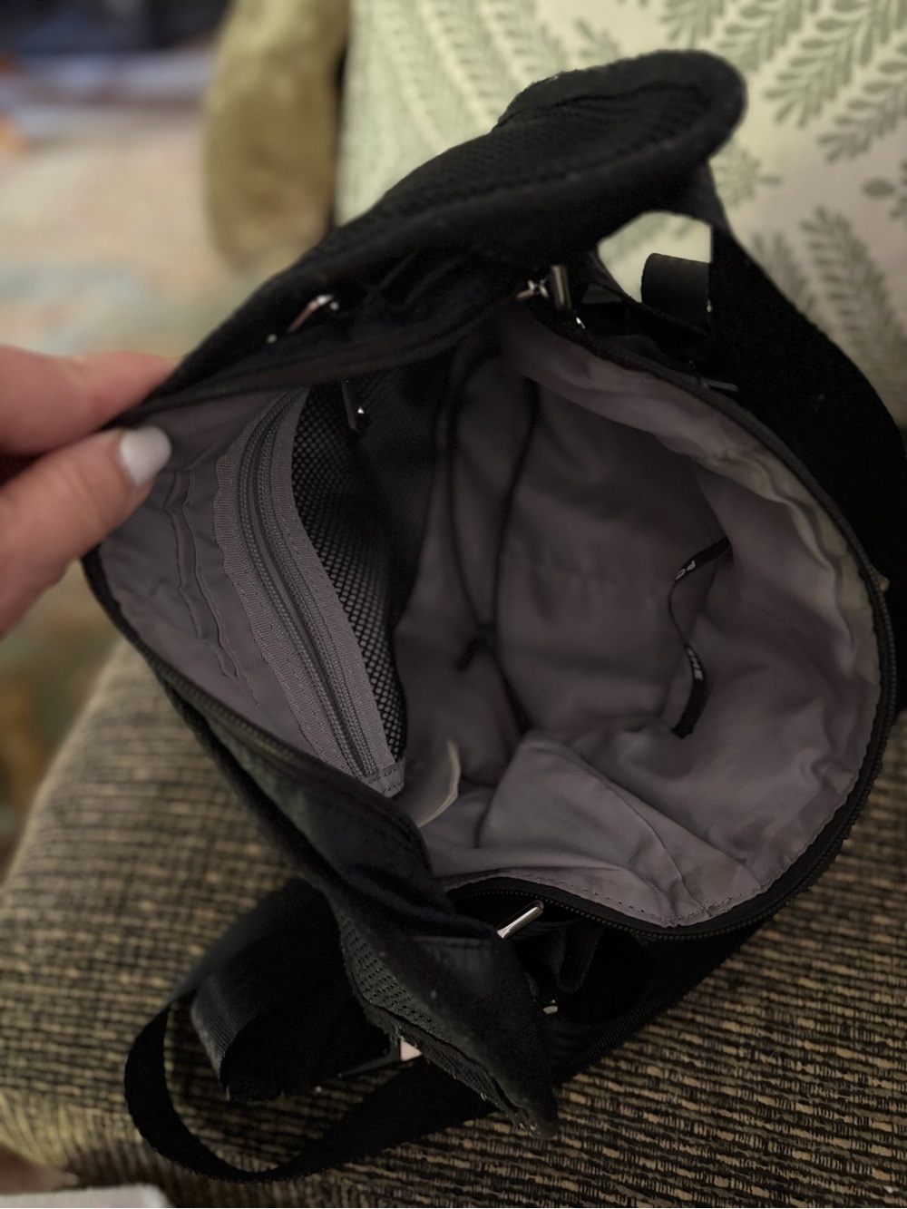 Athleta Crossbody Shoulder Bag - Picture 4 of 6